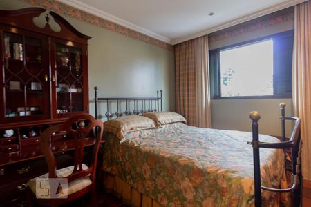 Apartamento à venda com 153m², 4 quartos e 3 vagasSuíte