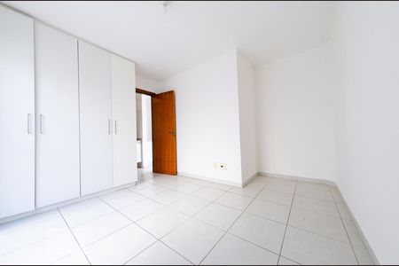 Quarto de apartamento à venda com 1 quarto, 41m² em Coração Eucarístico, Belo Horizonte