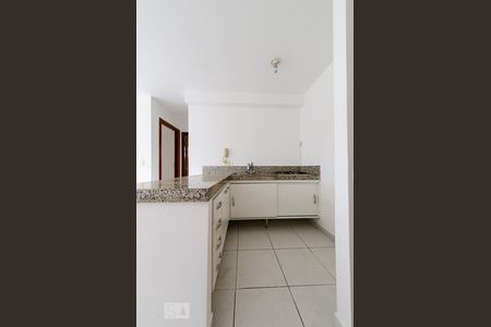 Cozinha de apartamento à venda com 1 quarto, 41m² em Coração Eucarístico, Belo Horizonte