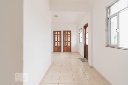 Apartamento para alugar com 70m², 2 quartos e sem vagaSala