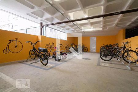 Apartamento para alugar com 47m², 2 quartos e 1 vaga Apartamento para alugar com 47m², 2 quartos e 1 vagaÁrea comum - Bicicletário