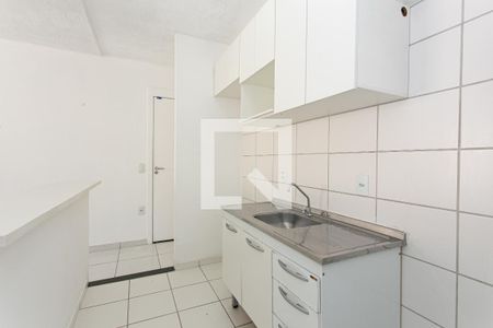 Cozinha de apartamento para alugar com 2 quartos, 47m² em Jardim América da Penha, São Paulo