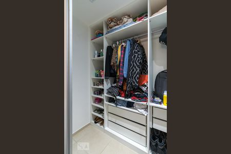 Apartamento para alugar com 46m², 1 quarto e 1 vagaCloset do quarto
