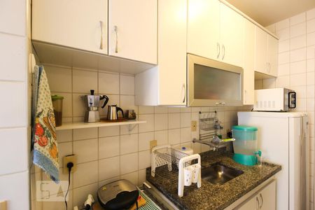 Apartamento para alugar com 44m², 2 quartos e 1 vaga Apartamento para alugar com 44m², 2 quartos e 1 vagaCozinha