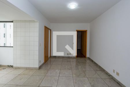 Sala de apartamento para alugar com 4 quartos, 135m² em Belvedere, Belo Horizonte
