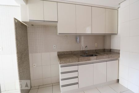 Apartamento para alugar com 105m², 3 quartos e 2 vagas Apartamento para alugar com 105m², 3 quartos e 2 vagasCozinha