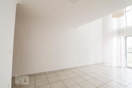 Apartamento para alugar com 105m², 3 quartos e 2 vagas Apartamento para alugar com 105m², 3 quartos e 2 vagasSala