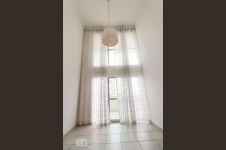 Apartamento para alugar com 105m², 3 quartos e 2 vagas Apartamento para alugar com 105m², 3 quartos e 2 vagasSala