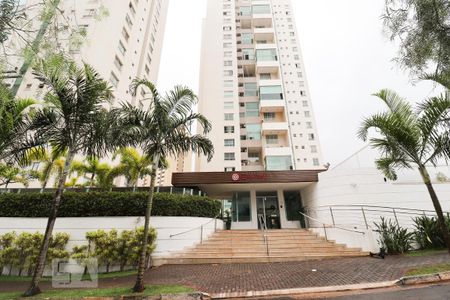 Apartamento para alugar com 105m², 3 quartos e 2 vagas Apartamento para alugar com 105m², 3 quartos e 2 vagasVista da Rua