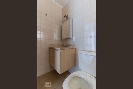 Banheiro de apartamento para alugar com 1 quarto, 51m² em Bosque, Campinas
