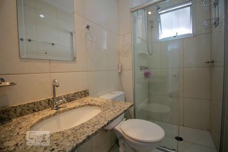 Apartamento para alugar com 45m², 2 quartos e 1 vaga Apartamento para alugar com 45m², 2 quartos e 1 vagaBanheiro