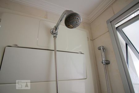 Apartamento para alugar com 45m², 2 quartos e 1 vaga Apartamento para alugar com 45m², 2 quartos e 1 vagaDetalhe do banheiro