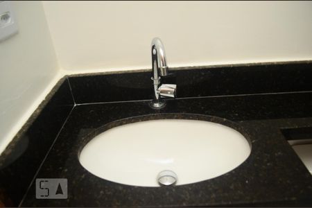 Apartamento à venda com 45m², 2 quartos e 1 vaga Apartamento à venda com 45m², 2 quartos e 1 vagaBanheiro - Torneira