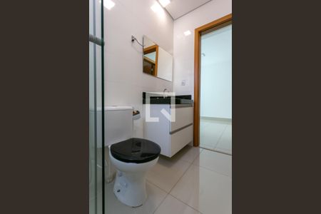 Apartamento para alugar com 70m², 2 quartos e 2 vagas Apartamento para alugar com 70m², 2 quartos e 2 vagasBanheiro
