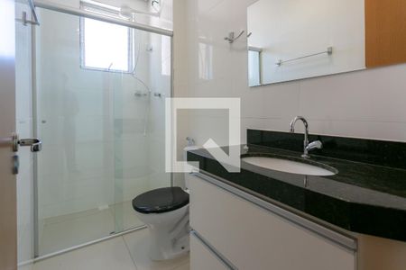 Apartamento para alugar com 70m², 2 quartos e 2 vagas Apartamento para alugar com 70m², 2 quartos e 2 vagasBanheiro