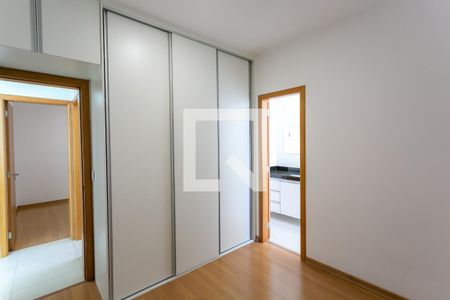 Quarto 2 - Suíte de apartamento para alugar com 2 quartos, 70m² em Serra, Belo Horizonte