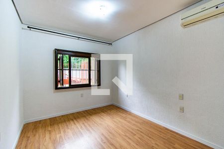 Casa à venda com 160m², 4 quartos e 3 vagas Casa à venda com 160m², 4 quartos e 3 vagasQuarto 3