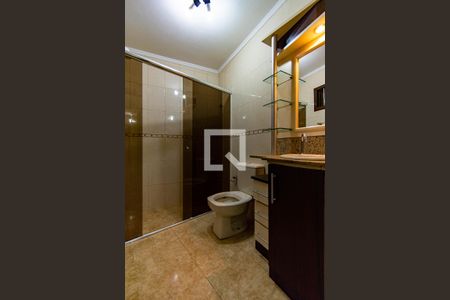 Casa à venda com 160m², 4 quartos e 3 vagas Casa à venda com 160m², 4 quartos e 3 vagasBanheiro