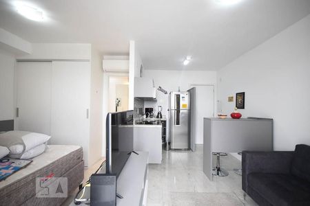 Sala de kitnet/studio para alugar com 1 quarto, 35m² em Real Parque, São Paulo