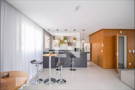 Apartamento para alugar com 34m², 2 quartos e sem vagaÁrea comum - Salão de festas