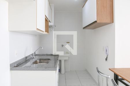 Apartamento para alugar com 34m², 2 quartos e sem vagaCozinha e Área de Serviço