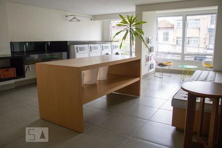 Apartamento para alugar com 40m², 1 quarto e 1 vagaÁrea comum - Lavanderia