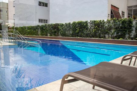 Apartamento para alugar com 40m², 1 quarto e 1 vagaÁrea comum - Piscina