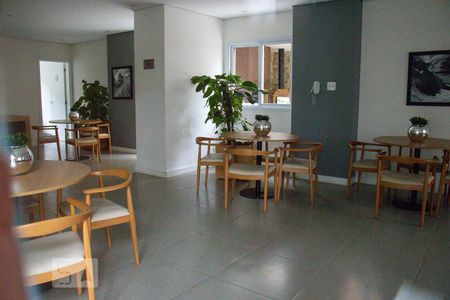 Apartamento para alugar com 40m², 1 quarto e 1 vagaÁrea comum - Salão de festas