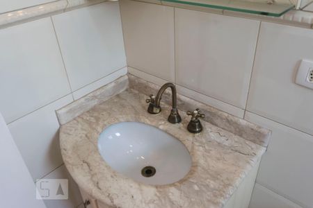Casa de condomínio à venda com 160m², 3 quartos e 2 vagas2o. Andar - Quarto 3 - Suíte/ Banheiro (Pia)