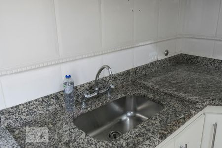 1o. Andar - Cozinha (Pia) de casa de condomínio à venda com 3 quartos, 160m² em Vila Brasílio Machado, São Paulo