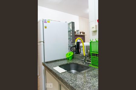 Apartamento à venda com 48m², 2 quartos e 1 vagaCozinha