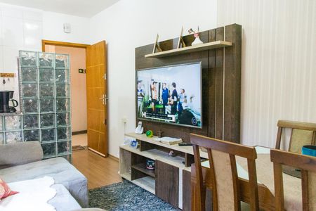 Sala de apartamento à venda com 2 quartos, 48m² em Vila Guarani, Santo André