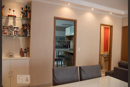 Apartamento para alugar com 112m², 3 quartos e 2 vagas