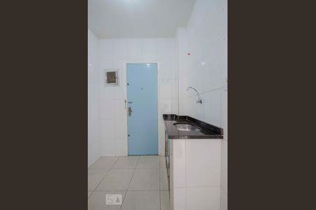 Apartamento à venda com 64m², 2 quartos e sem vagaCozinha