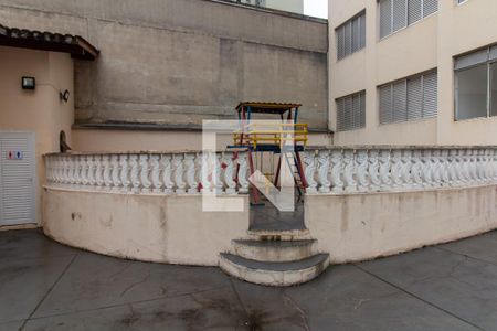 Apartamento para alugar com 83m², 3 quartos e sem vagaÁrea comum - Playground