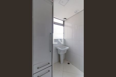 Apartamento para alugar com 83m², 3 quartos e sem vagaÁrea de Serviço