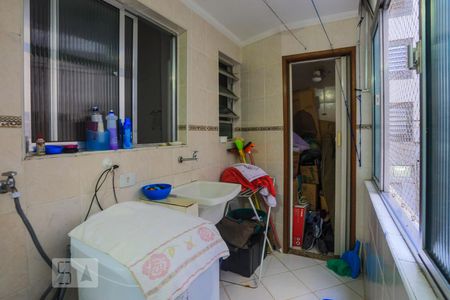 Apartamento à venda com 100m², 3 quartos e sem vagaÁrea de Serviço Banheiro 