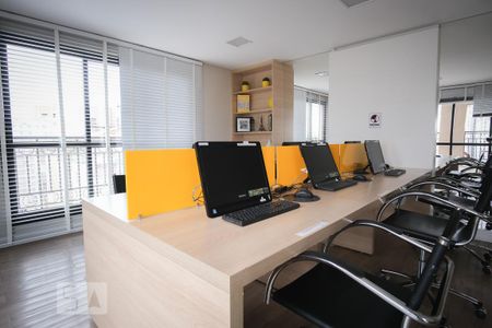 Apartamento para alugar com 40m², 1 quarto e 1 vaga Apartamento para alugar com 40m², 1 quarto e 1 vagaCoworking
