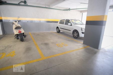 Apartamento para alugar com 40m², 1 quarto e 1 vaga Apartamento para alugar com 40m², 1 quarto e 1 vagaGaragem