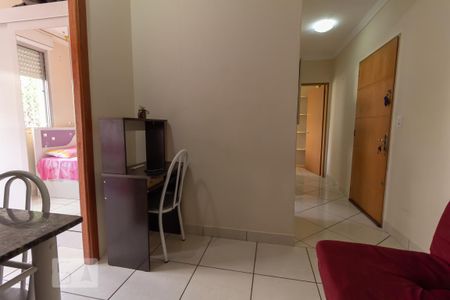 sala de apartamento para alugar com 2 quartos, 40m² em Jardim Itu Sabará, Porto Alegre