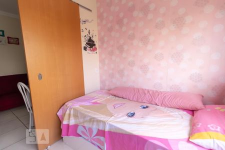 Quarto 1 de apartamento para alugar com 2 quartos, 40m² em Jardim Itu Sabará, Porto Alegre