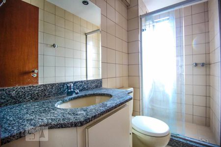 Apartamento à venda com 76m², 2 quartos e 1 vagaBanheiro Suíte