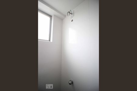Apartamento à venda com 76m², 2 quartos e 1 vagaBanheiro de Serviço