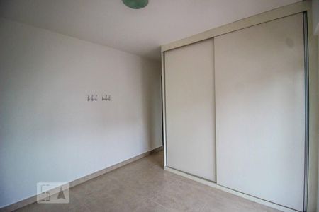 Apartamento à venda com 76m², 2 quartos e 1 vagaSuíte