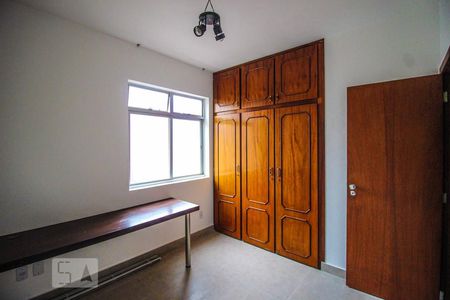 Apartamento à venda com 76m², 2 quartos e 1 vagaQuarto