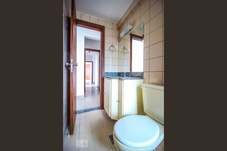 Apartamento à venda com 76m², 2 quartos e 1 vagaBanheiro Suíte