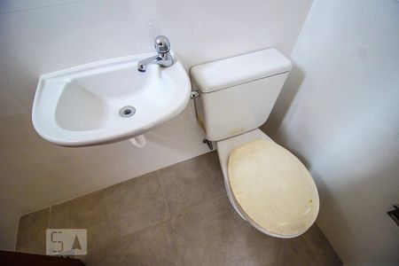 Apartamento à venda com 76m², 2 quartos e 1 vagaBanheiro de Serviço