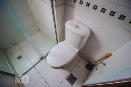 Banheiro Social de apartamento à venda com 2 quartos, 76m² em Savassi, Belo Horizonte