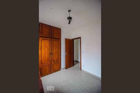 Apartamento à venda com 76m², 2 quartos e 1 vagaQuarto