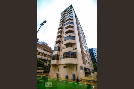 Apartamento à venda com 76m², 2 quartos e 1 vagaFachada